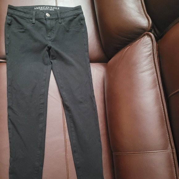 AEO Knit Super Stretch Jeggings Size 4 EUC! - Picture 5 of 8